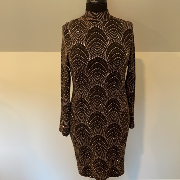 Dress - Picture 1 of 5